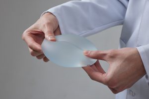 Breast implants article image